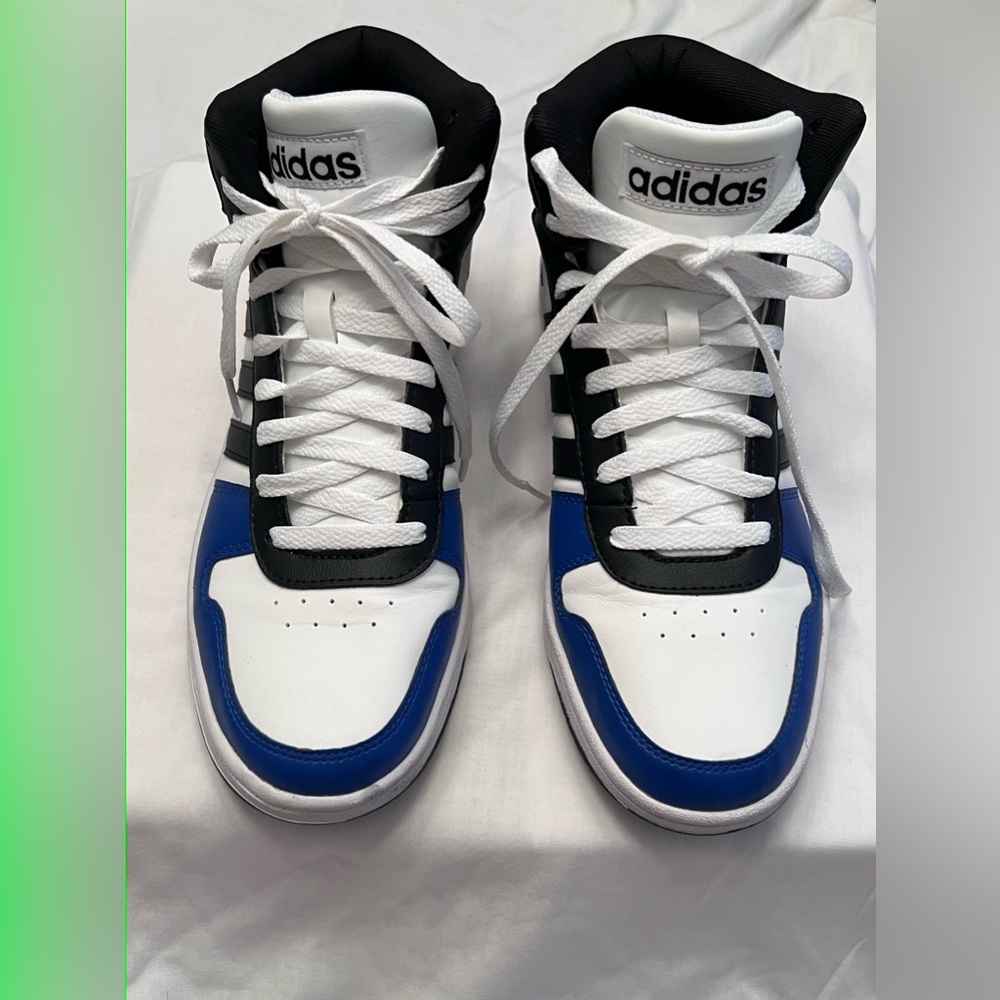 Adidas Neón Hoops